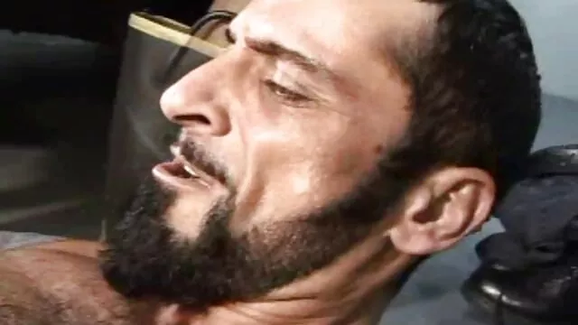 J'ai mis un strapon et j'ai baisé sexe mere video mon voisin