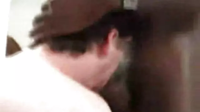 L'empereur sexy baise la reine de la tribu sexe entre femme et son fils africaine