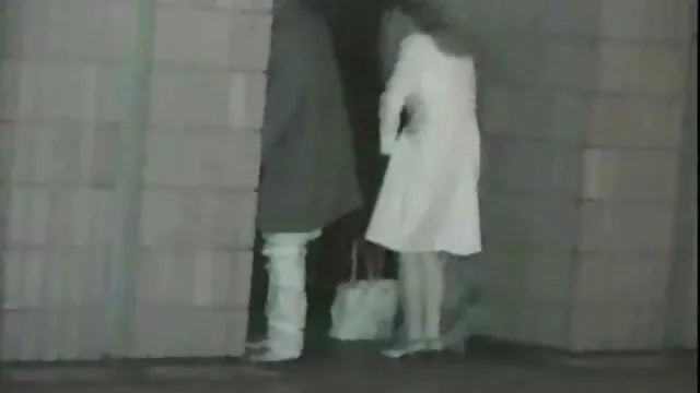 Salope mature avec de bons sex la maman tampons caresse sa chatte
