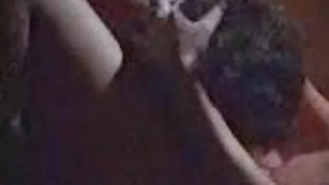 Sexe lesbien trio filles sex avec sa maman